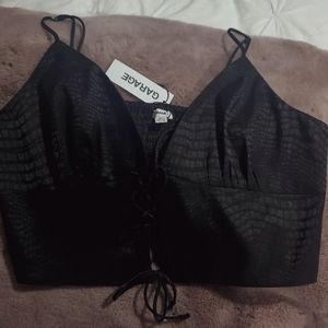 Garage crop top size large NWT